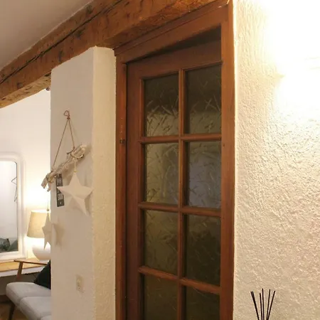 Stellahome - L'enclos Apartman *