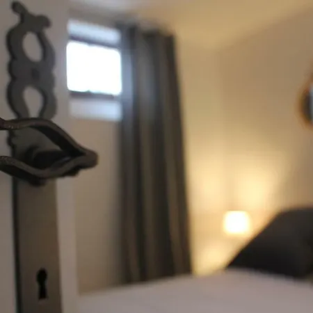 Stellahome - L'enclos Apartman *